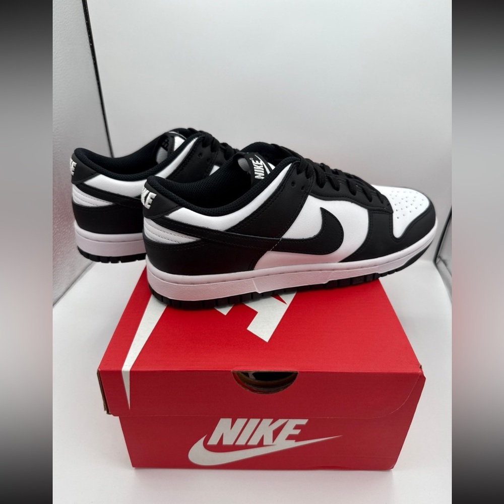 Nike Womens Panda Dunk Low Size 9.5